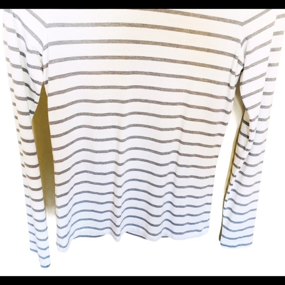 BANANA REPUBLIC Threadsoft Stripe Turtleneck Top With Long Sleeves Ivory Size XS - Picture 12 of 14